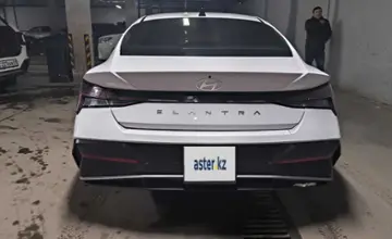 Hyundai Elantra 2024 года за 9 000 000 тг. в Астана фото 4
