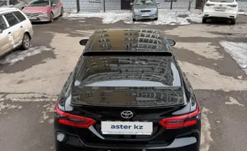 Toyota Camry 2020 года за 13 400 000 тг. в Астана
