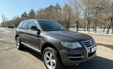Volkswagen Touareg 2007 года за 6 200 000 тг. в Караганда