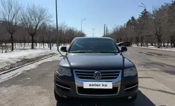 Volkswagen Touareg 2007 года за 6 200 000 тг. в Караганда фото 3