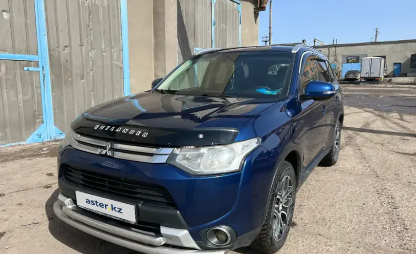 Mitsubishi Outlander 2014 года за 8 600 000 тг. в Караганда