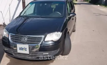 Volkswagen Touran 2007 года за 3 200 000 тг. в Алматы фото 3