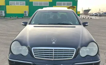 Mercedes-Benz C-Класс 2004 года за 3 600 000 тг. в Актобе фото 1
