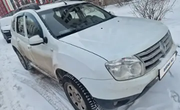 Renault Duster 2014 года за 3 900 000 тг. в Астана фото 2