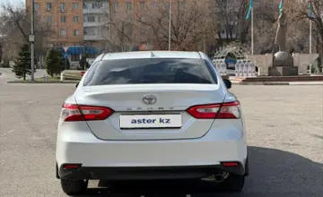 Toyota Camry 2022 года за 15 500 000 тг. в Шымкент