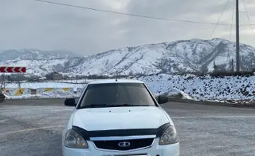 LADA (ВАЗ) Priora 2013 года за 2 000 000 тг. в Алматы фото 1