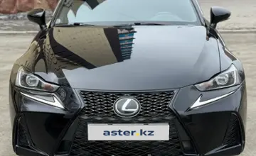 Lexus IS 2016 года за 13 000 000 тг. в Семей фото 3