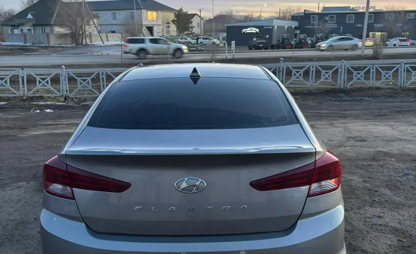 Hyundai Elantra 2020 года за 7 340 000 тг. в Астана фото 3