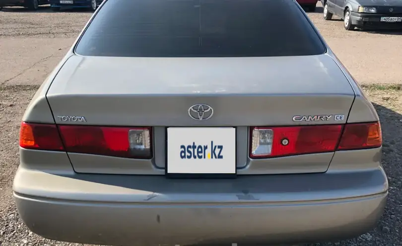 Toyota Camry 2001 года за 3 100 000 тг. в Алматы фото 3