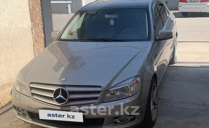 Mercedes-Benz C-Класс 2009 года за 6 000 000 тг. в Шымкент