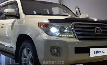 Toyota Land Cruiser 2012 года за 20 500 000 тг. в Алматы