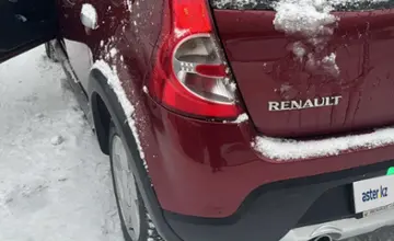 Renault Sandero 2013 года за 3 800 000 тг. в Астана