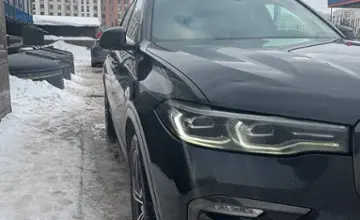 BMW X7 2020 года за 38 000 000 тг. в Астана