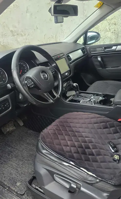 Volkswagen Touareg 2010 года за 9 200 000 тг. в Алматы