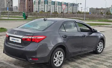 Toyota Corolla 2018 года за 8 100 000 тг. в Астана