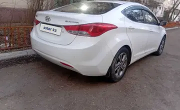 Hyundai Elantra 2011 года за 4 100 000 тг. в Астана фото 3