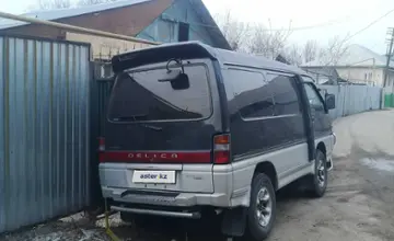 Mitsubishi Delica 1997 года за 3 000 000 тг. в Алматы фото 4