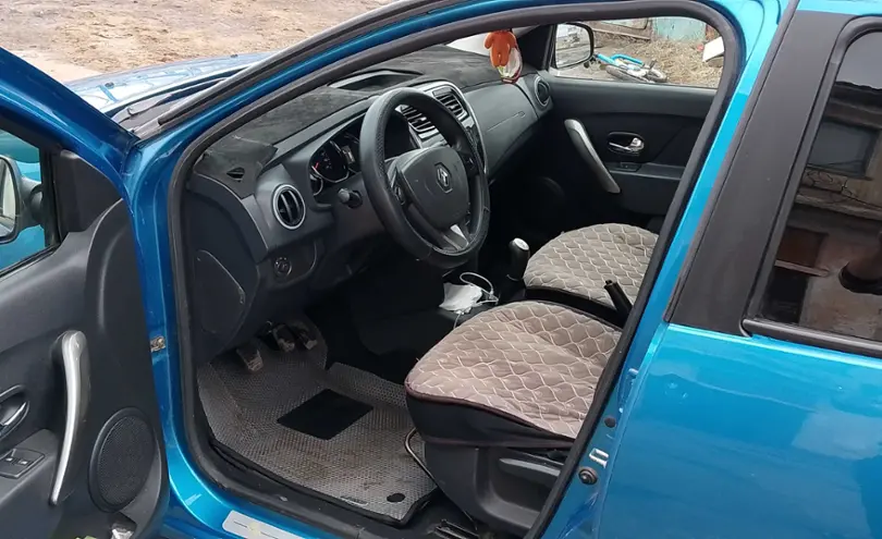 Renault Logan 2014 года за 3 500 000 тг. в Акмолинская область фото 4