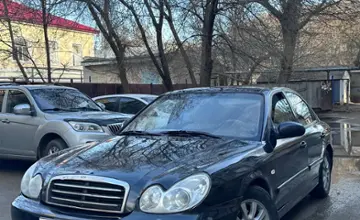 Hyundai Sonata 2006 года за 1 600 000 тг. в Уральск фото 2