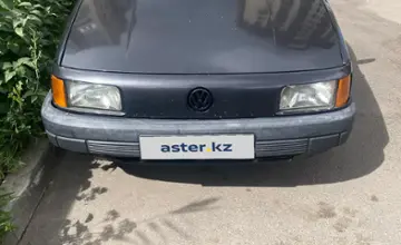 Volkswagen Passat 1993 года за 1 150 000 тг. в Астана фото 2