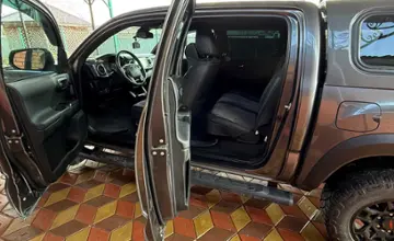 Toyota Tacoma 2021 года за 21 000 000 тг. в Уральск фото 3