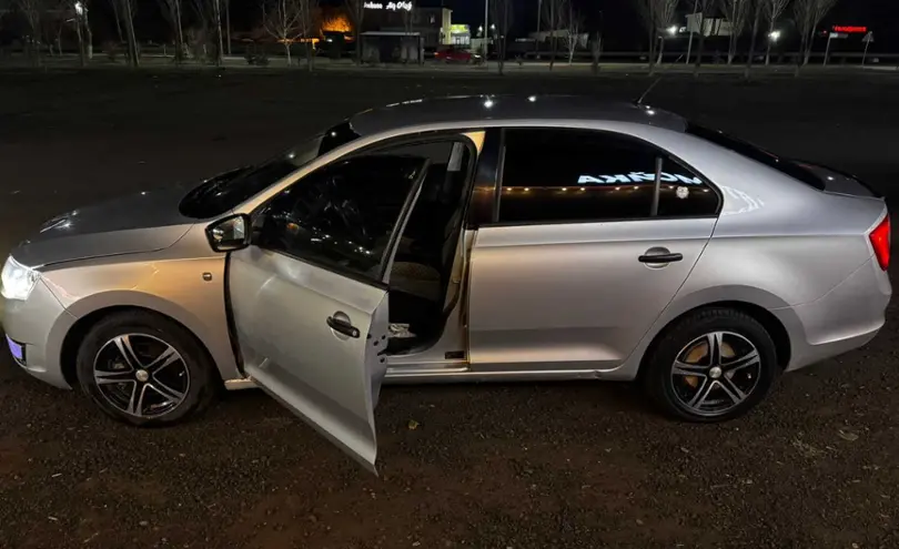 Skoda Rapid 2013 года за 3 500 000 тг. в Кокшетау фото 4