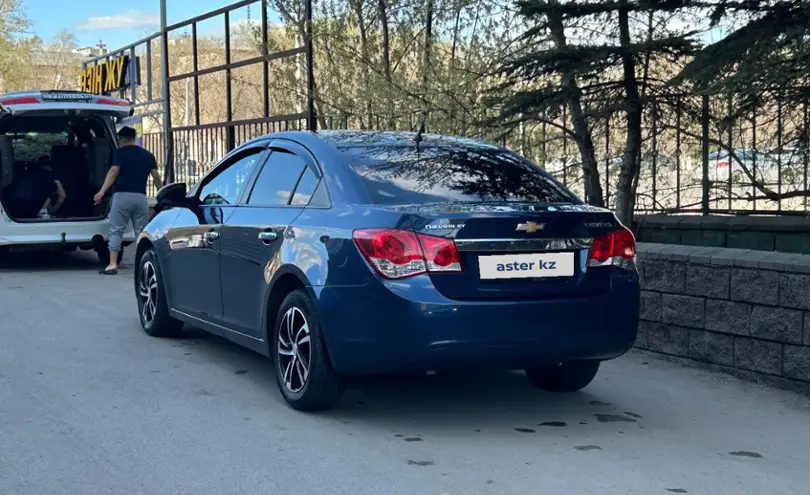 Chevrolet Cruze 2012 года за 3 850 000 тг. в Астана фото 2