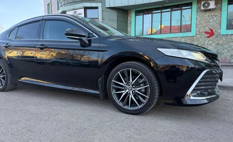 Toyota Camry 2021 года за 16 500 000 тг. в Караганда фото 4
