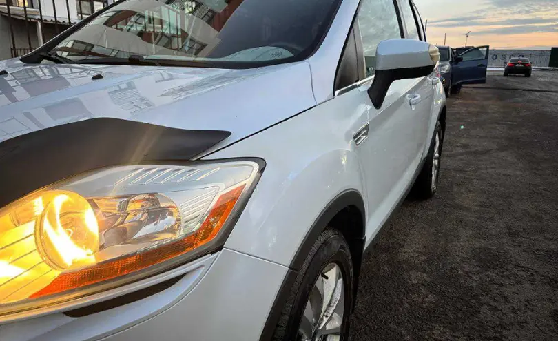 Ford Kuga 2012 года за 5 900 000 тг. в Астана фото 2