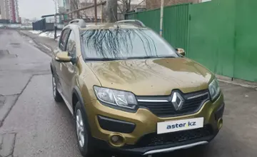 Renault Sandero 2015 года за 3 800 000 тг. в Алматы фото 2