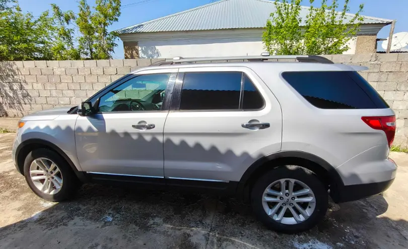 Ford Explorer 2014 года за 10 000 000 тг. в Шымкент фото 4