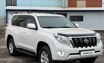 Toyota Land Cruiser Prado 2015 года за 17 500 000 тг. в Астана фото 2