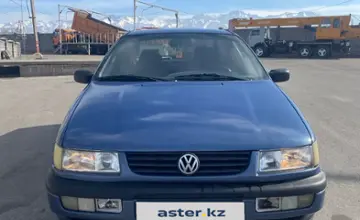 Volkswagen Passat 1996 года за 1 650 000 тг. в Алматы фото 2