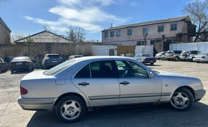 Mercedes-Benz E-Класс 1996 года за 2 300 000 тг. в Семей фото 2
