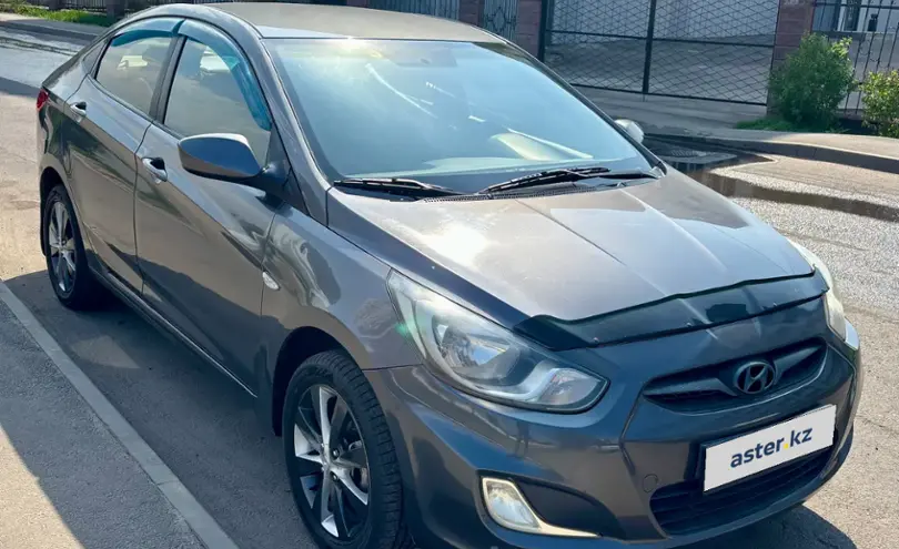 Hyundai Solaris 2012 года за 4 300 000 тг. в Алматы фото 2