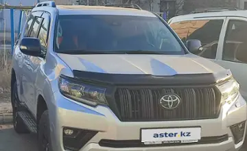 Toyota Land Cruiser Prado 2023 года за 28 500 000 тг. в Актобе фото 3