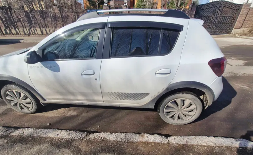 Renault Sandero 2018 года за 5 200 000 тг. в Астана фото 3