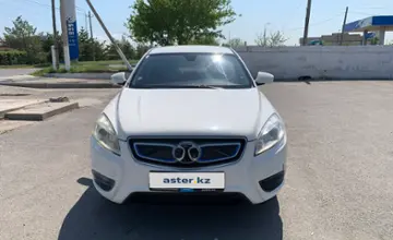 BAIC EU260 2017 года за 3 000 000 тг. в Шымкент фото 2