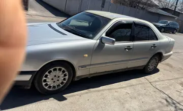 Mercedes-Benz E-Класс 1999 года за 2 200 000 тг. в Алматы