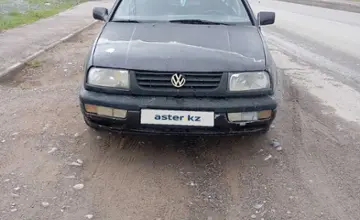 Volkswagen Vento 1993 года за 650 000 тг. в Шымкент фото 1