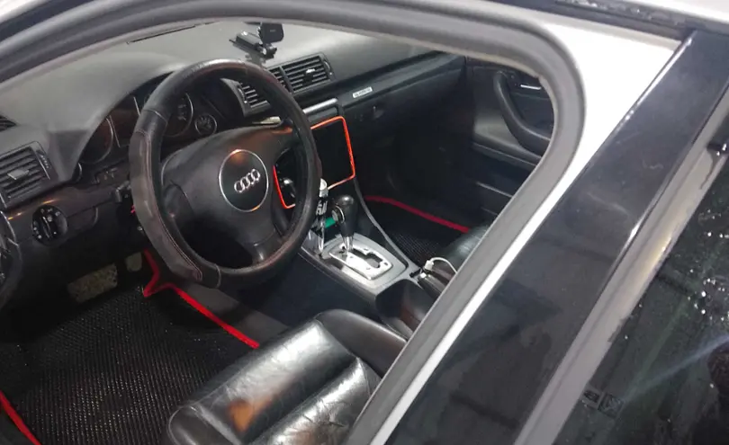 Audi A4 2002 года за 2 800 000 тг. в Карагандинская область