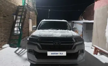 Toyota Land Cruiser 2015 года за 22 000 000 тг. в Караганда фото 2