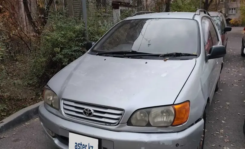 Toyota Ipsum 1997 года за 2 000 000 тг. в Алматы