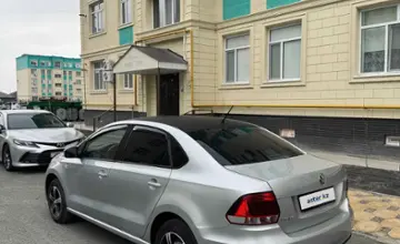 Volkswagen Polo 2015 года за 4 500 000 тг. в Атырауская область фото 4