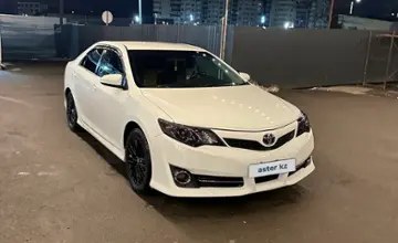 Toyota Camry 2013 года за 8 000 000 тг. в Алматы фото 4