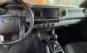 Toyota Tacoma 2021 года за 21 000 000 тг. в Уральск