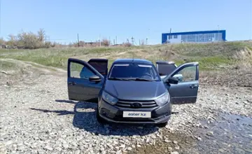 LADA (ВАЗ) Granta 2019 года за 3 800 000 тг. в Усть-Каменогорск фото 3