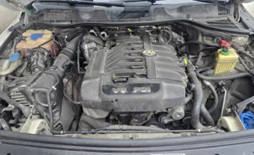 Volkswagen Touareg 2010 года за 9 200 000 тг. в Алматы фото 4