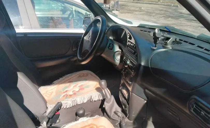 Chevrolet Niva 2008 года за 2 300 000 тг. в Усть-Каменогорск фото 4