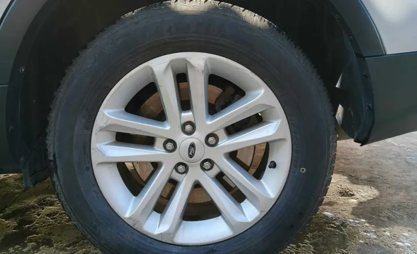 Ford Explorer 2014 года за 10 000 000 тг. в Шымкент